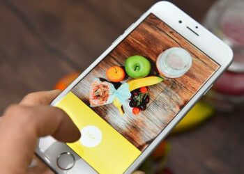 Cách cài đặt và sử dụng App chụp ảnh B612